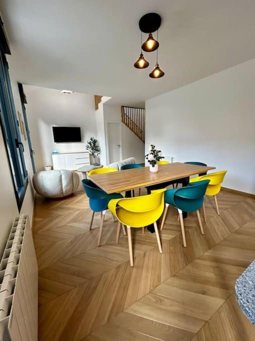 Maison Cosy, Grand Paris, A 3 Minutes Du Metro 维勒瑞夫 外观 照片