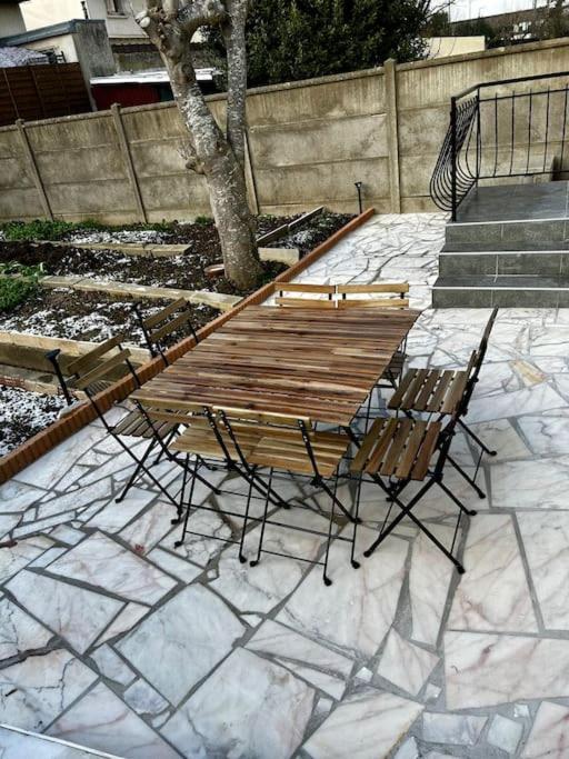 Maison Cosy, Grand Paris, A 3 Minutes Du Metro 维勒瑞夫 外观 照片